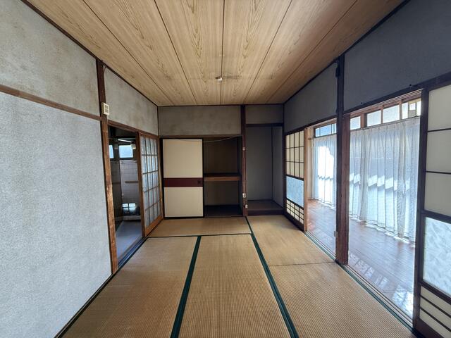 detached 山梨県甲府市住吉１丁目 地図を見る