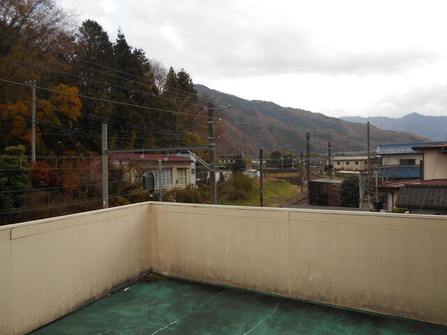 detached 山梨県都留市田野倉 地図を見る