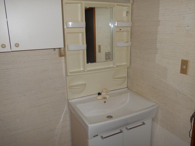 detached 山梨県都留市田野倉 地図を見る