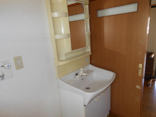 detached 山梨県山梨市牧丘町窪平 地図を見る