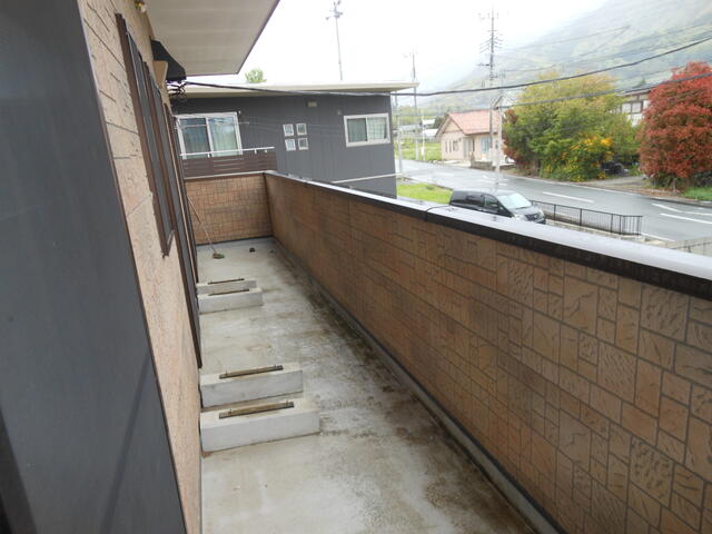 detached 山梨県山梨市牧丘町窪平 地図を見る