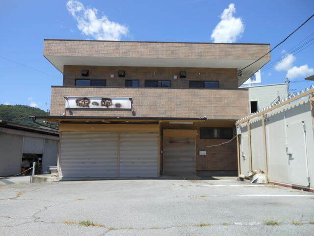 detached 山梨県山梨市牧丘町窪平 地図を見る