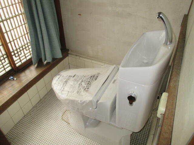 detached 山梨県南アルプス市沢登