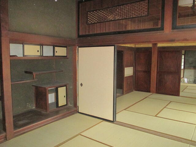 detached 山梨県南アルプス市沢登