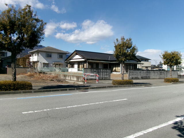 山梨県南巨摩郡富士川町の一戸建て | 3000万円 | 4LDK | 942.45m² | Akiyama house finder