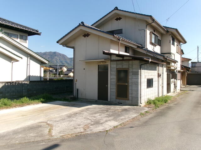 detached 山梨県甲州市塩山上於曽