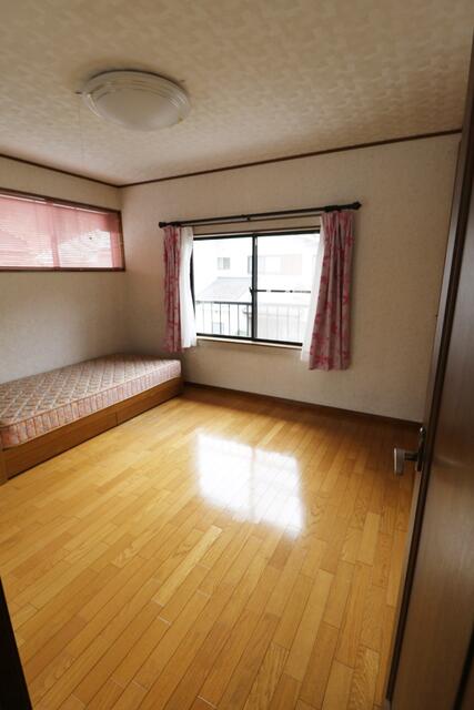 detached 山梨県大月市初狩町下初狩
