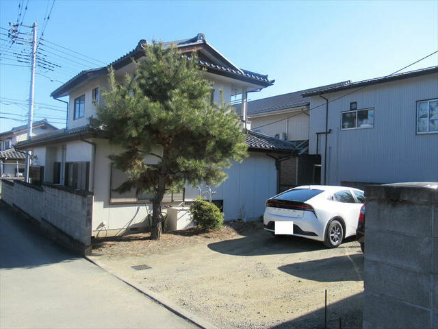 現地（外観）