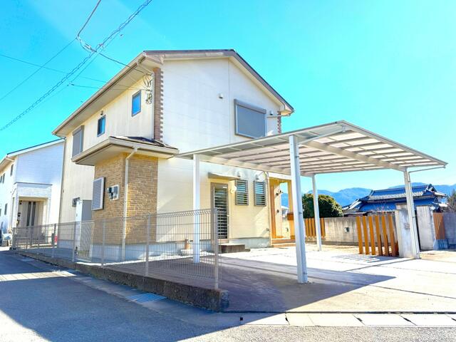 山梨県中央市の一戸建て | 2480万円 | 4LDK | 227.24m² | Akiyama house finder