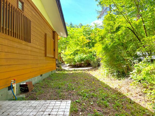 detached 山梨県南都留郡鳴沢村鳴沢 地図を見る