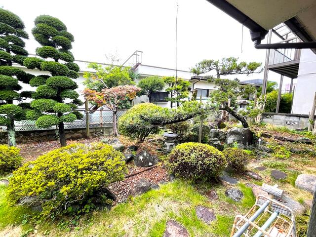 detached 山梨県甲府市富士見１丁目 地図を見る
