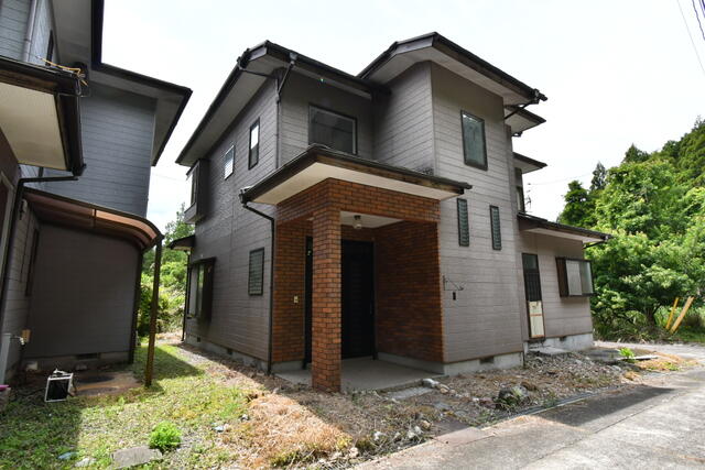 detached 山梨県南巨摩郡南部町内船 地図を見る