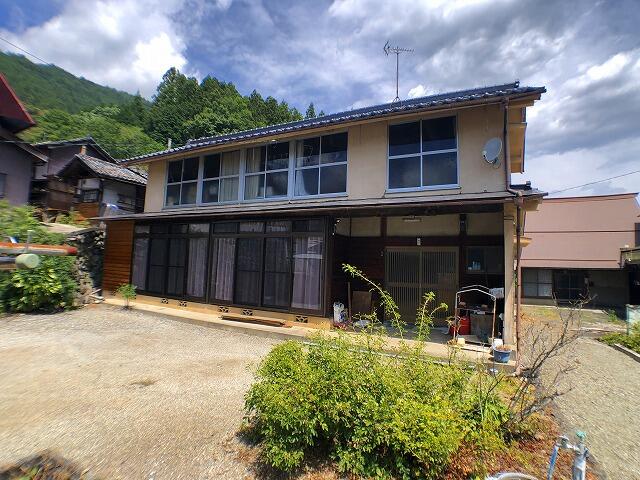 山梨県南巨摩郡富士川町の一戸建て | 545万円 | 4SK | 295.5m² | Akiyama house finder