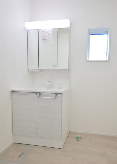 detached 長野県中野市南宮 地図を見る