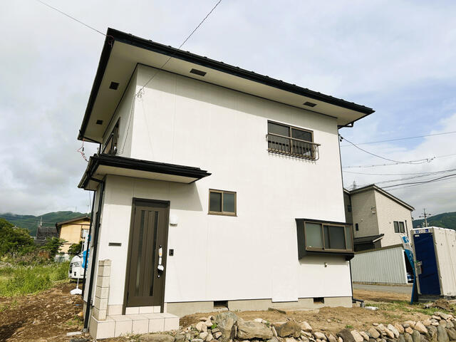 detached 長野県上高井郡高山村大字中山