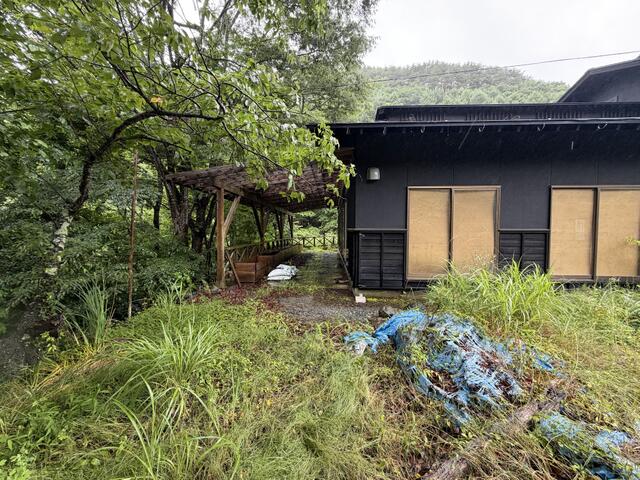 現地（外観）
