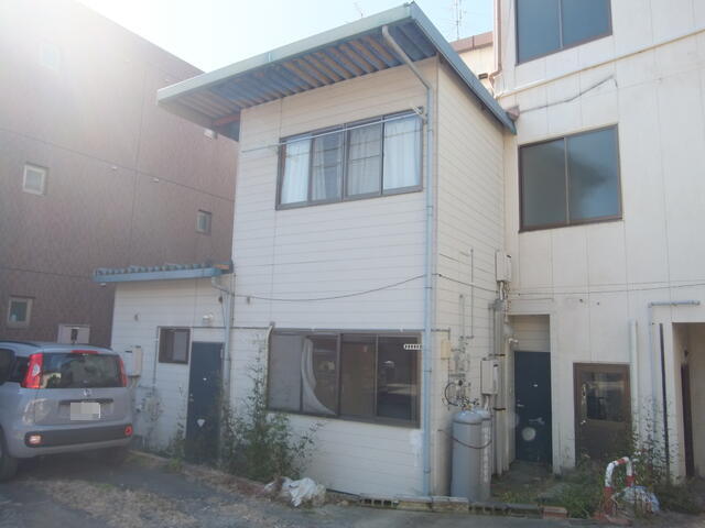 東側より