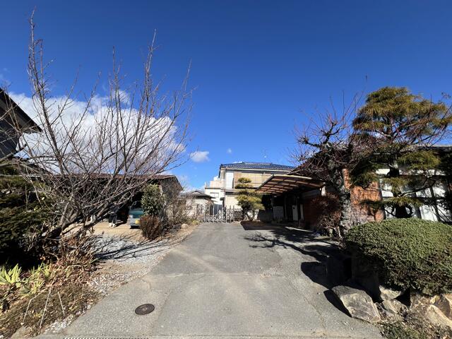 detached 長野県小諸市甲 地図を見る