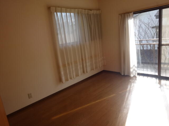 detached 長野県北佐久郡御代田町大字草越 地図を見る