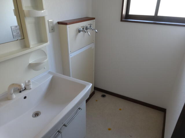 detached 長野県北佐久郡御代田町大字草越 地図を見る