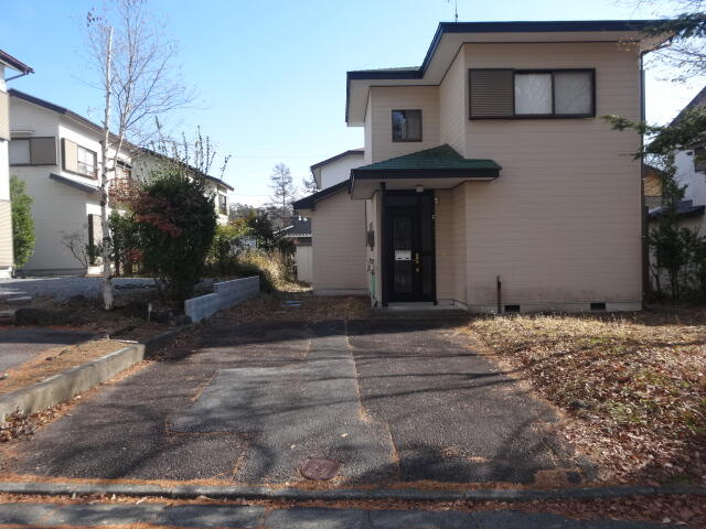 detached 長野県北佐久郡御代田町大字草越 地図を見る