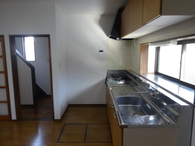 detached 長野県北佐久郡御代田町大字草越 地図を見る