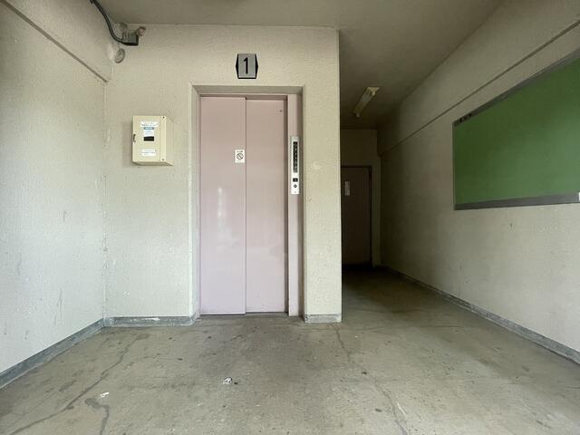 共用部エントランス／■エレベーター