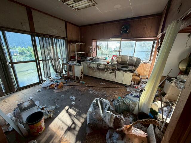 detached 長野県須坂市大字八町
