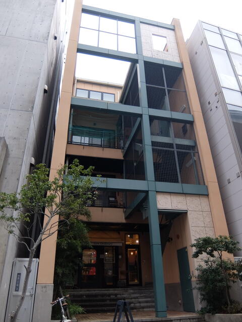 現地（外観）