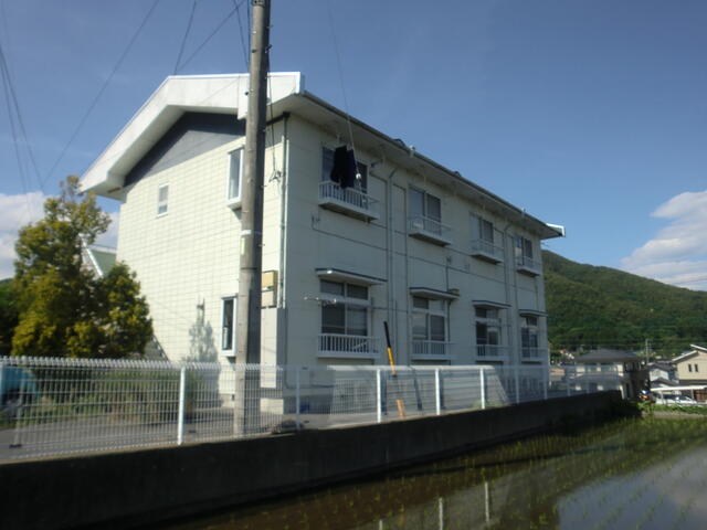 現地（外観）