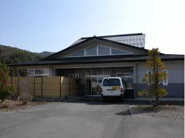 辰野町役場：小野支所 (300m)