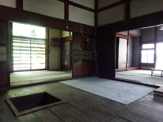 detached 長野県飯山市大字富倉 地図を見る