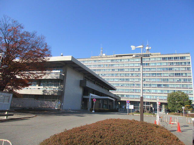 長野県庁 (2,374m)