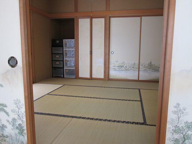 和室　８畳