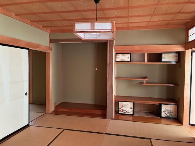 detached 長野県南佐久郡佐久穂町大字海瀬花岡 地図を見る