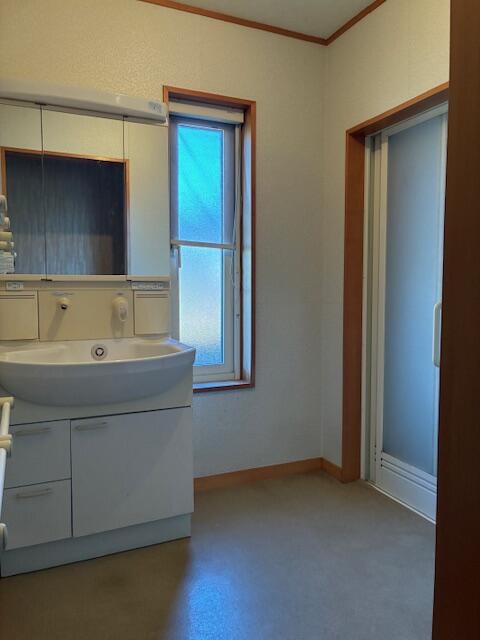 detached 長野県南佐久郡佐久穂町大字海瀬花岡 地図を見る