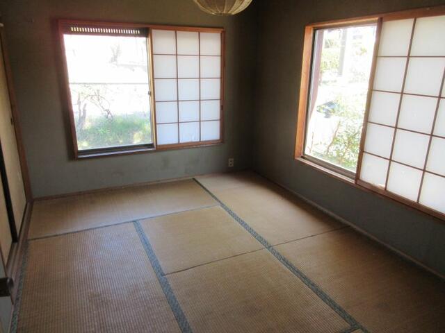 detached 長野県小諸市大字滋野甲 地図を見る