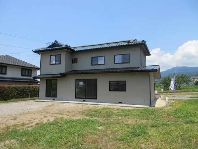 detached 長野県埴科郡坂城町大字中之条 地図を見る