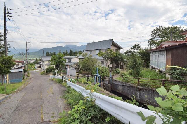 detached 長野県飯山市大字飯山 地図を見る