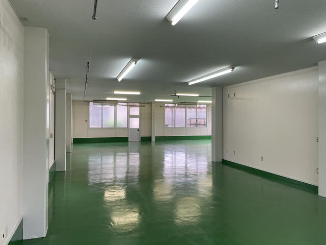 １階　倉庫