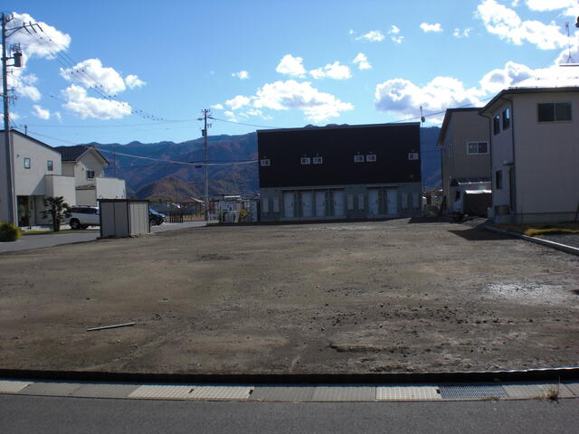 土地の全景