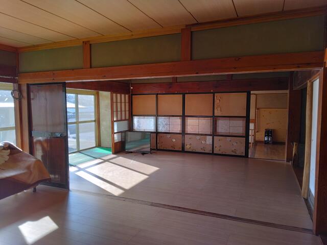 detached 長野県東御市八重原 地図を見る