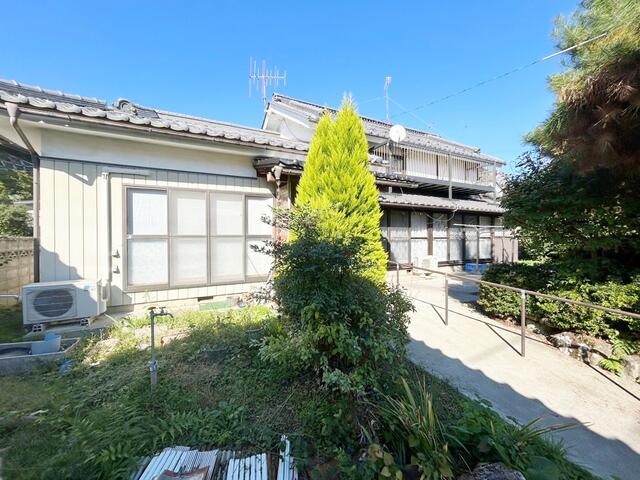 detached 長野県千曲市大字八幡郡 地図を見る