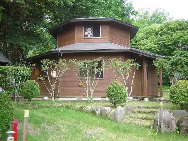 長野県東御市の一戸建て | 1980万円 | 4K | 499.6m² | Akiyama house finder