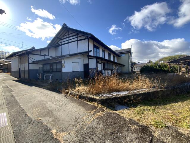 detached 長野県北佐久郡立科町大字茂田井