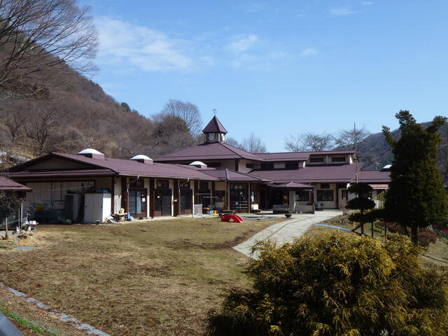 長和町立和田保育園 (1,600m)