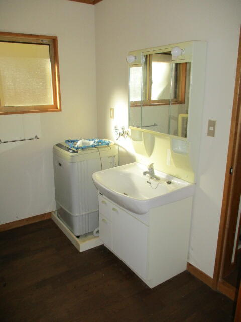 detached 長野県上水内郡信濃町大字柏原 地図を見る