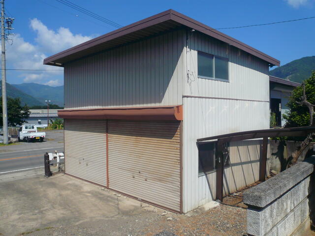 detached 長野県埴科郡坂城町大字坂城 地図を見る