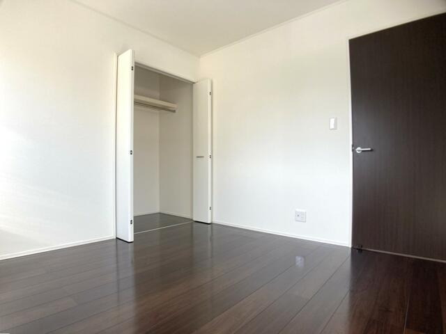 detached 山梨県中央市中楯 地図を見る