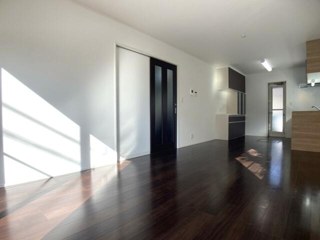 detached 山梨県中央市中楯 地図を見る